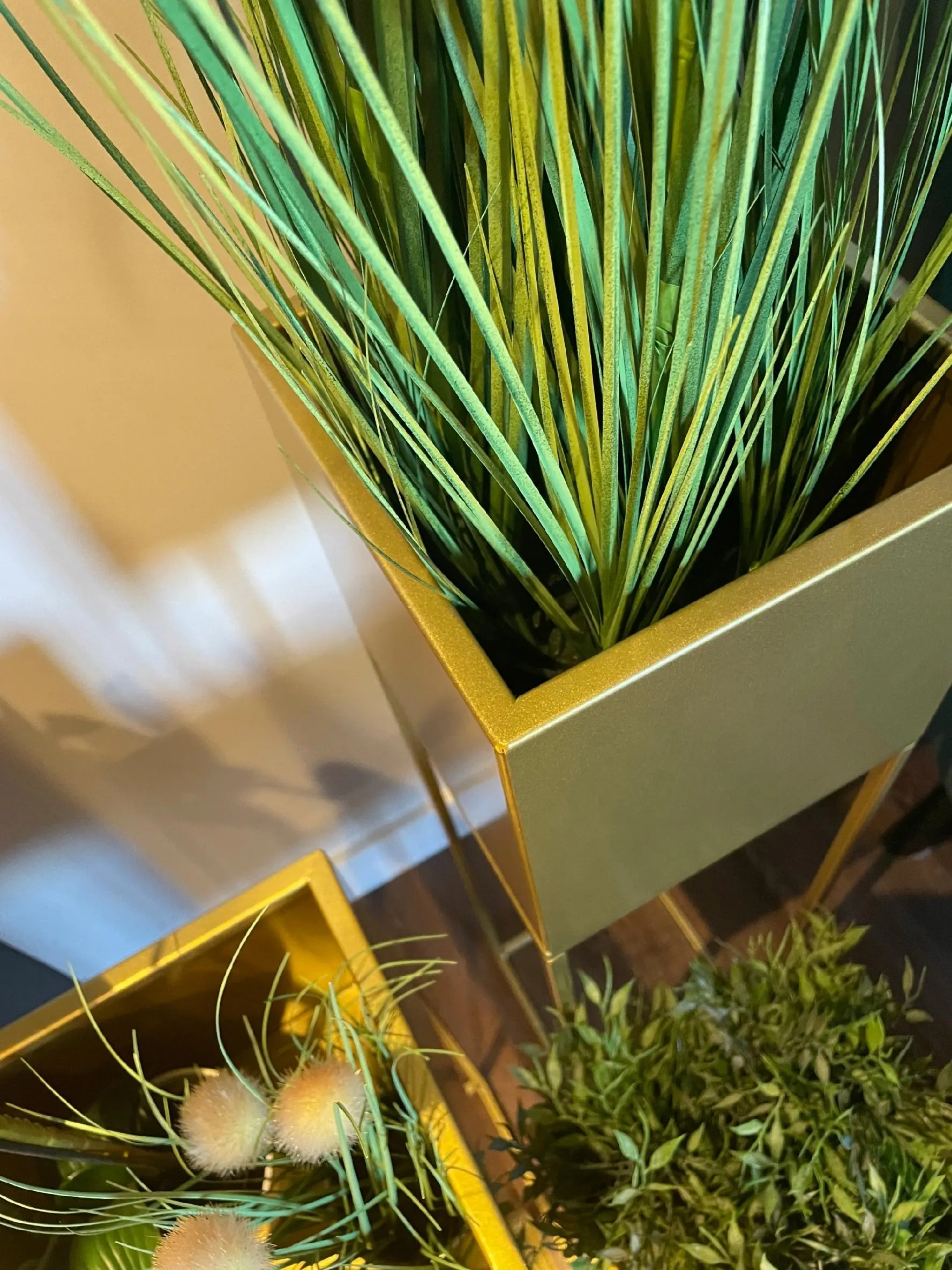 DONICZKA-osłonka na donice metalowa LORIENT M złota - LD_TZ000068