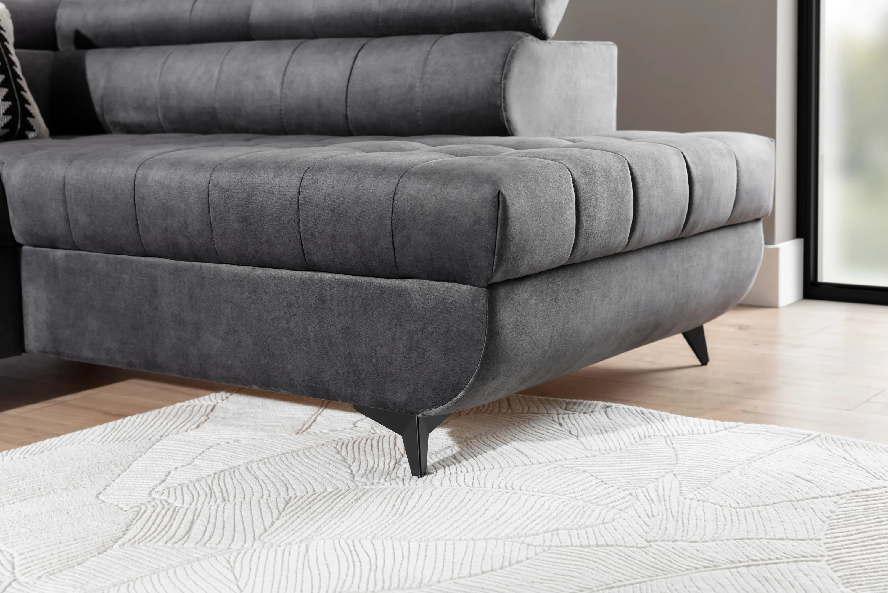 Narożnik prawostronny VALORIS MAXI regulowane zagłówki i podłokietniki tkanina Zetta 305 grafitowy - B_168597