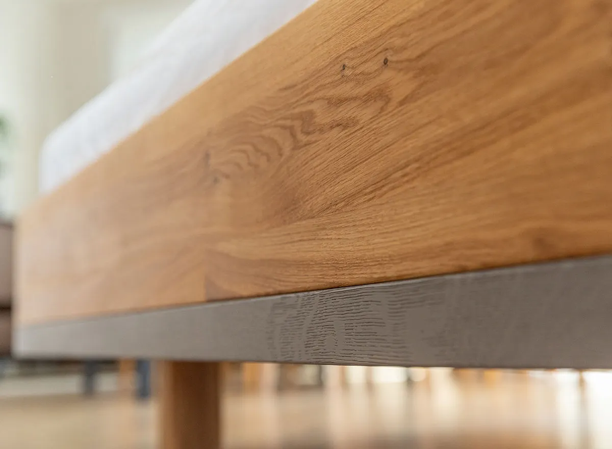 Łóżko dębowe z tapicerowanym zagłówkiem CADI Dębowy Sen 160x200 dąb olejowany szary - ZICAD_160