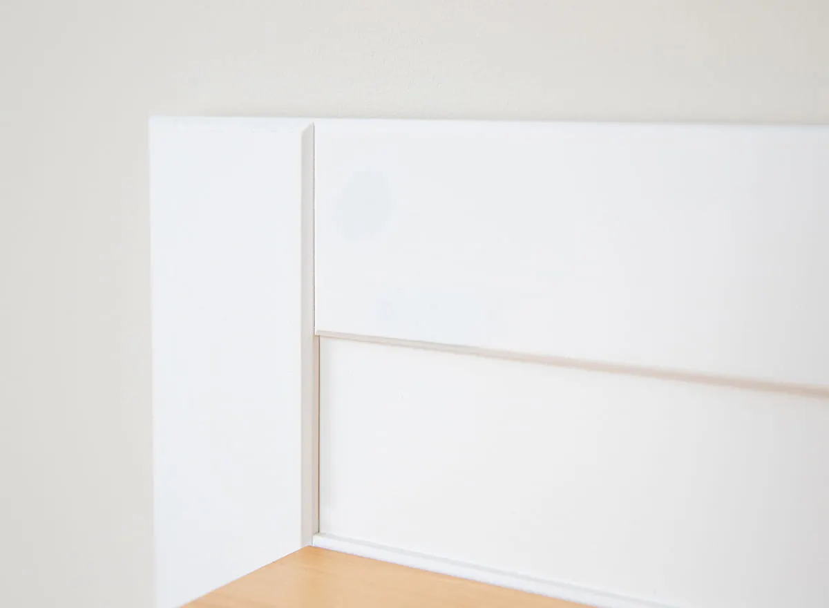 Półka MARONE ELITE - biały, złocisty 150x20x20 cm - PLMEL07