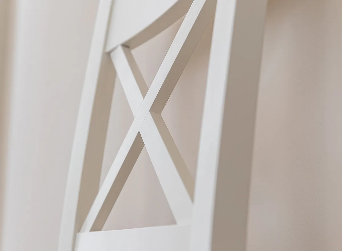 Krzesło BELLUNO ELEGANTE 22 z siedziskiem białym - DRMKT22/36SB