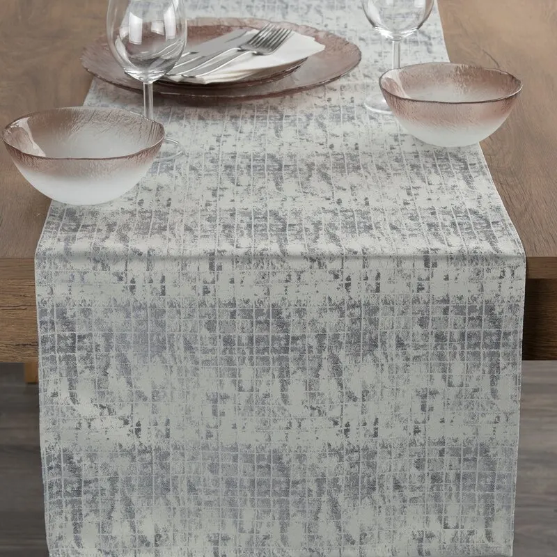 OBRUS ALINA 40 X 140 CM SREBRNY OBRUS ALINA 40 X 140 CM SREBRNY