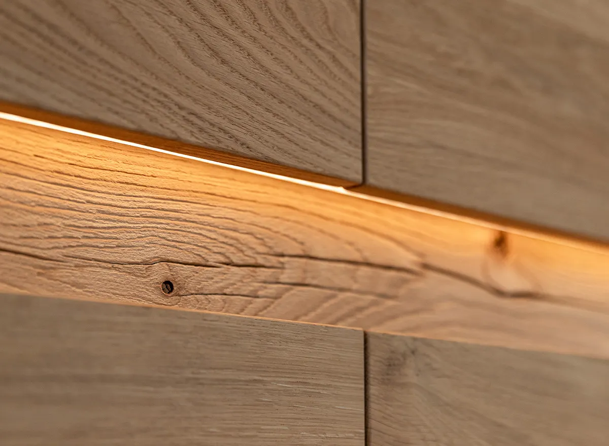 Witryna drewniana szklana DIVISIONE z oświetleniem prawa dąb olejowany - ZIDIV04R