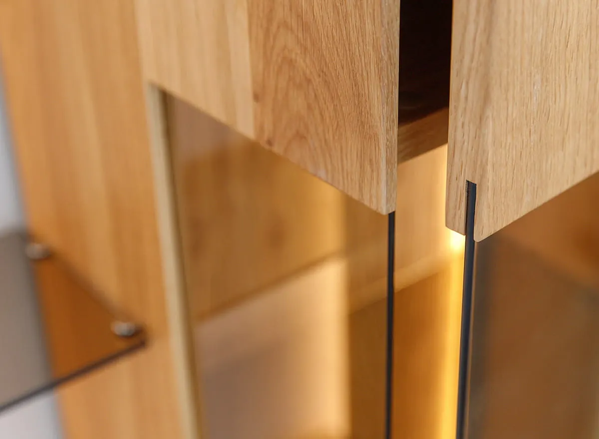 Witryna z regałem dębowa COLLODI z oświetleniem - dąb olejowany - ZICOL03