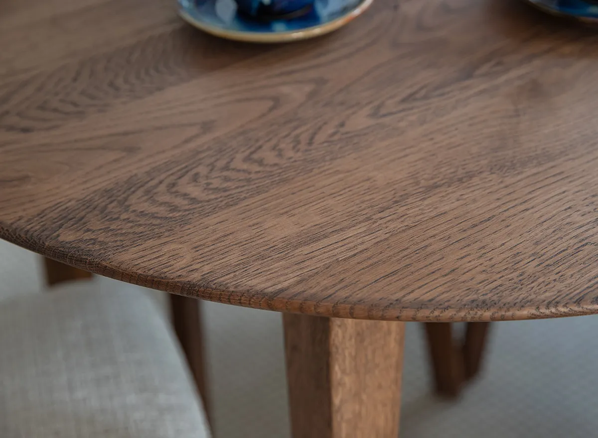 Stół dębowy okragły ORBETELLO rozkładany 110-160cm - tabacco - KULSR110T