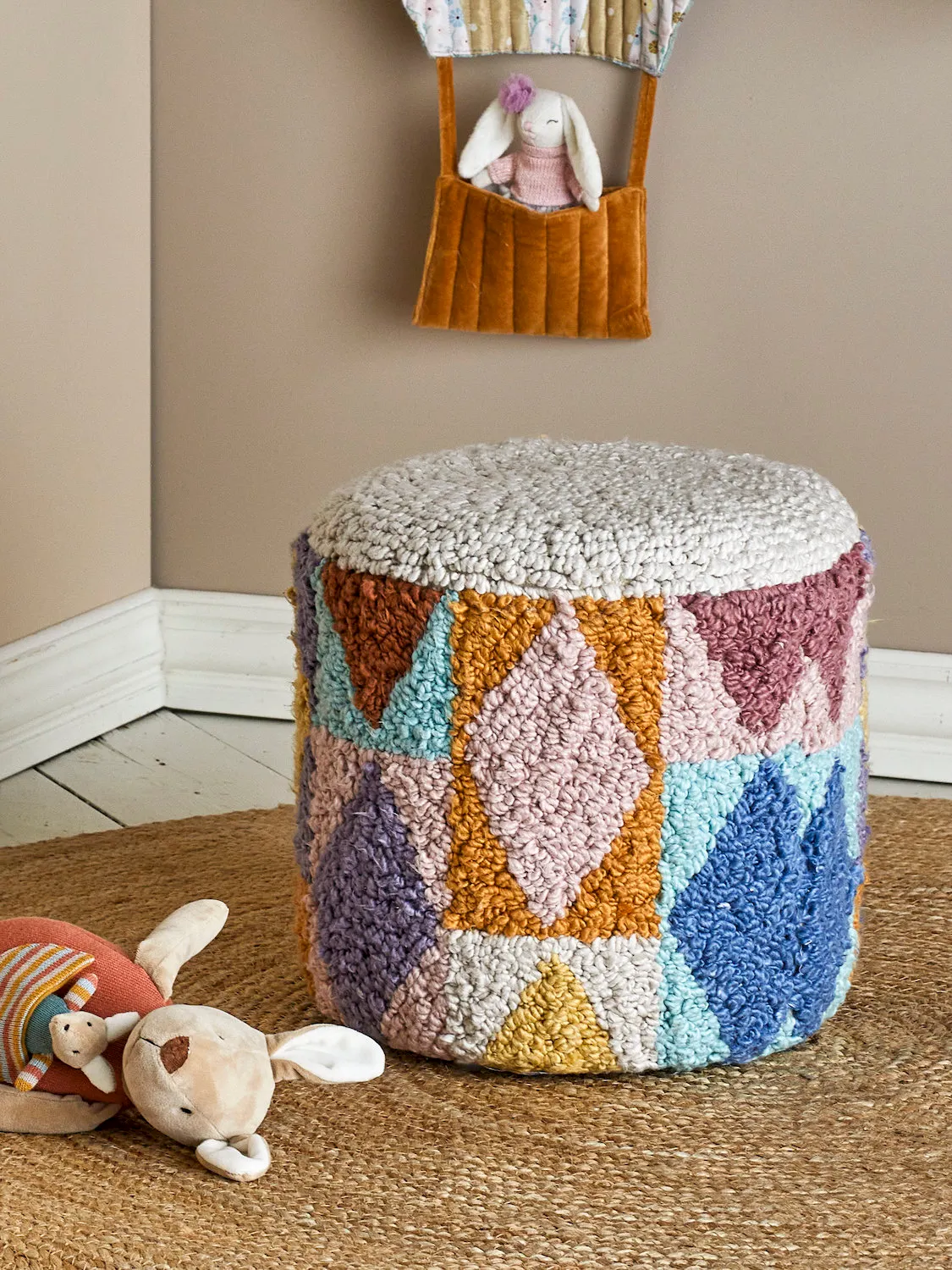image puff, stool, patchwork, patchwork-pattern, colorful
