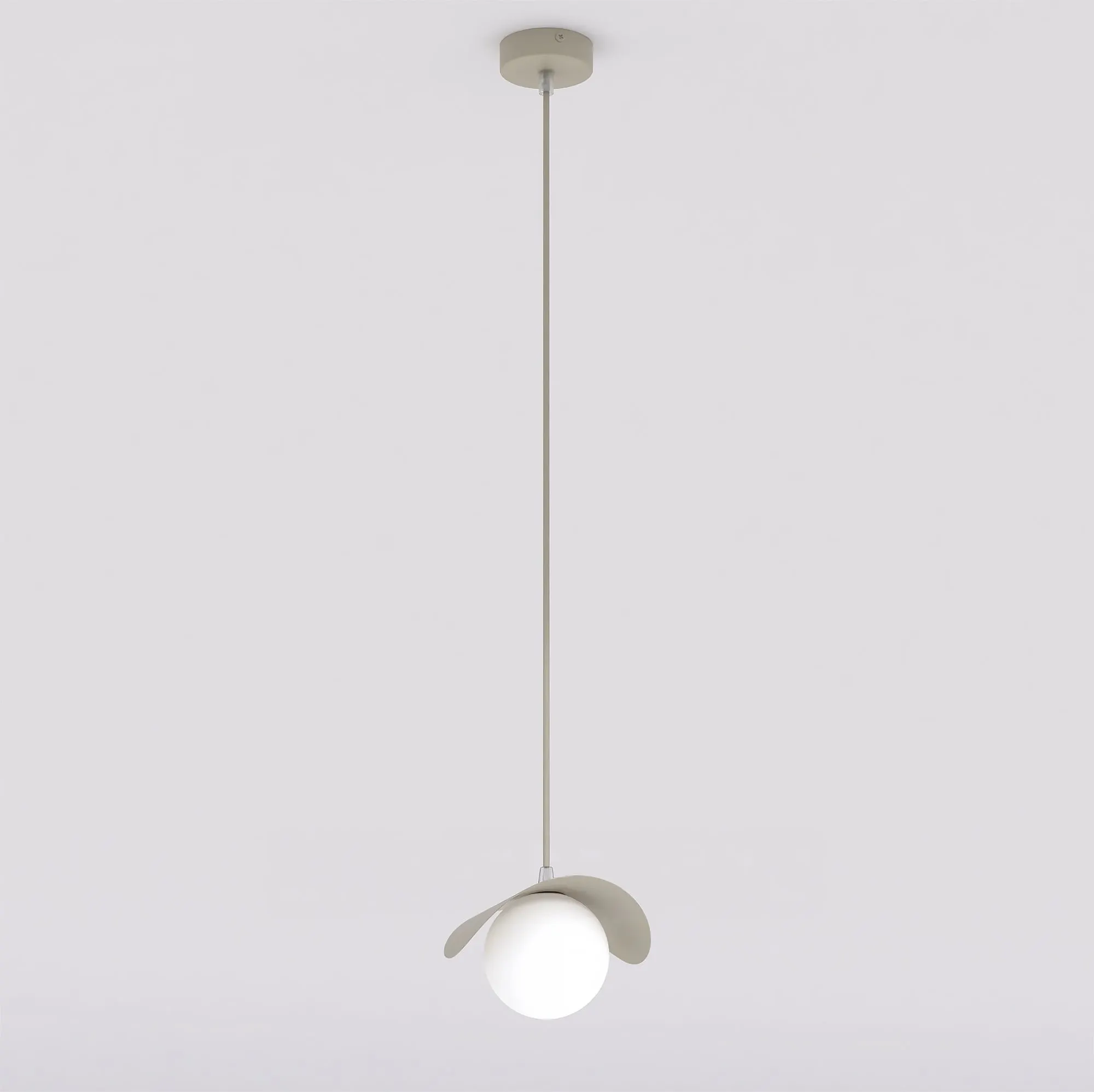 żyrandol, pendant light, lampa wisząca, klosz kulisty, metalowy nadwieszak