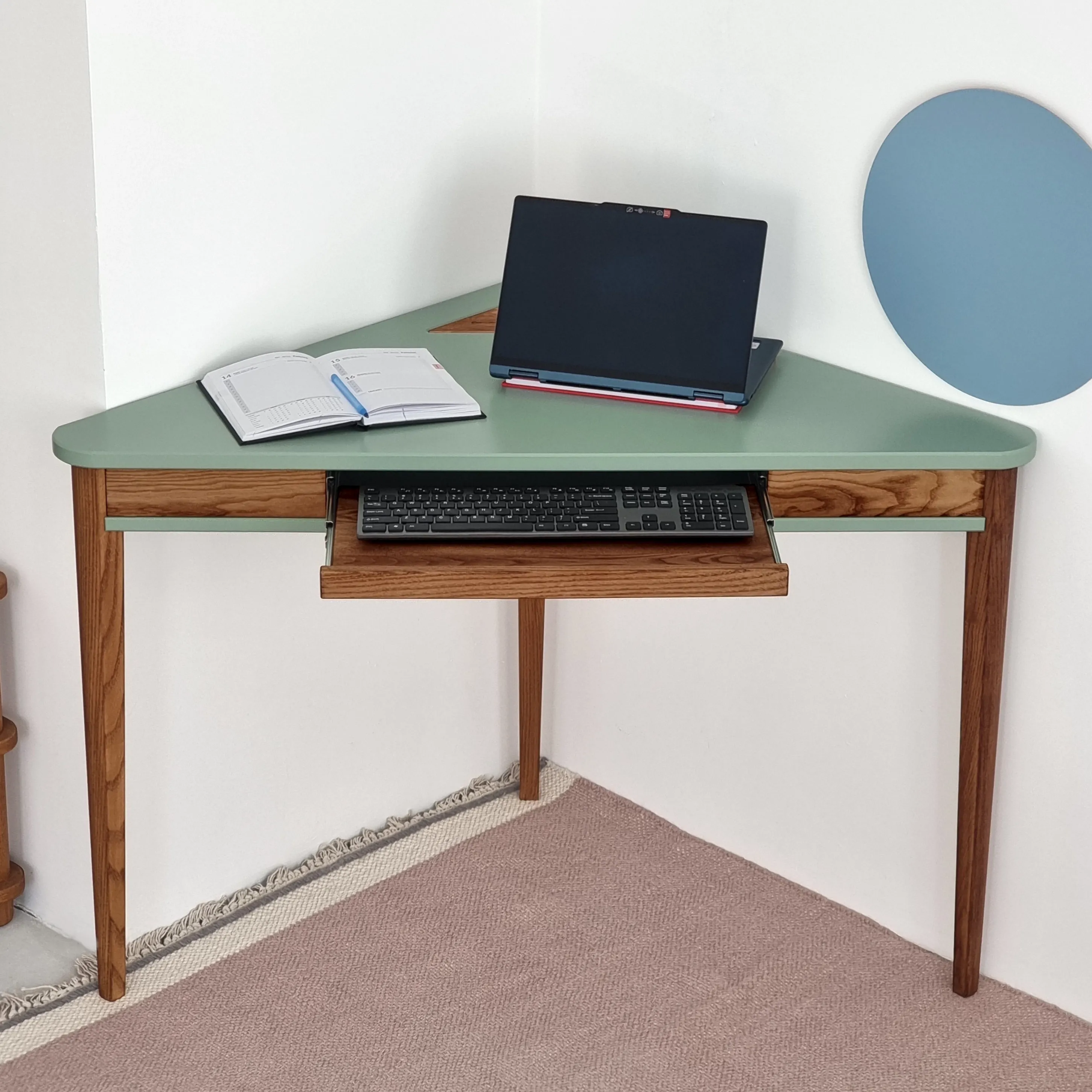 Biurko narożne ASHME z półką na klawiaturę 114x85 szałwiowy blat/ciemne drewniane nogi - NRGBACDKEY_OAK_17