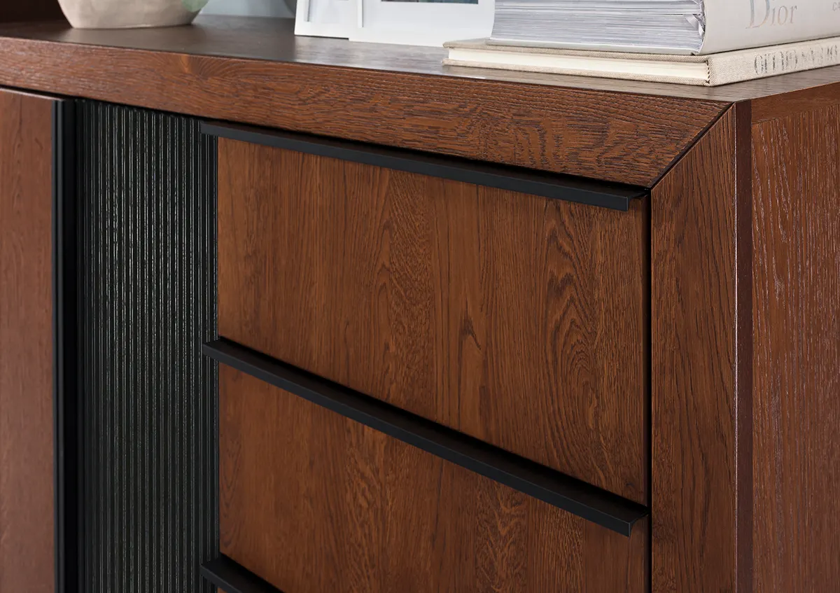 Komoda 2-drzwiowa z 3 szufladami PARIS 46 dąb antyczny czarny - TH-100-1784