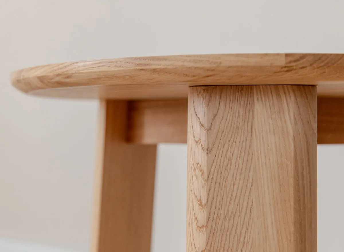 Stolik kawowy okrągły MONTI 51 cm dębowy olejowany - PRHMON51D