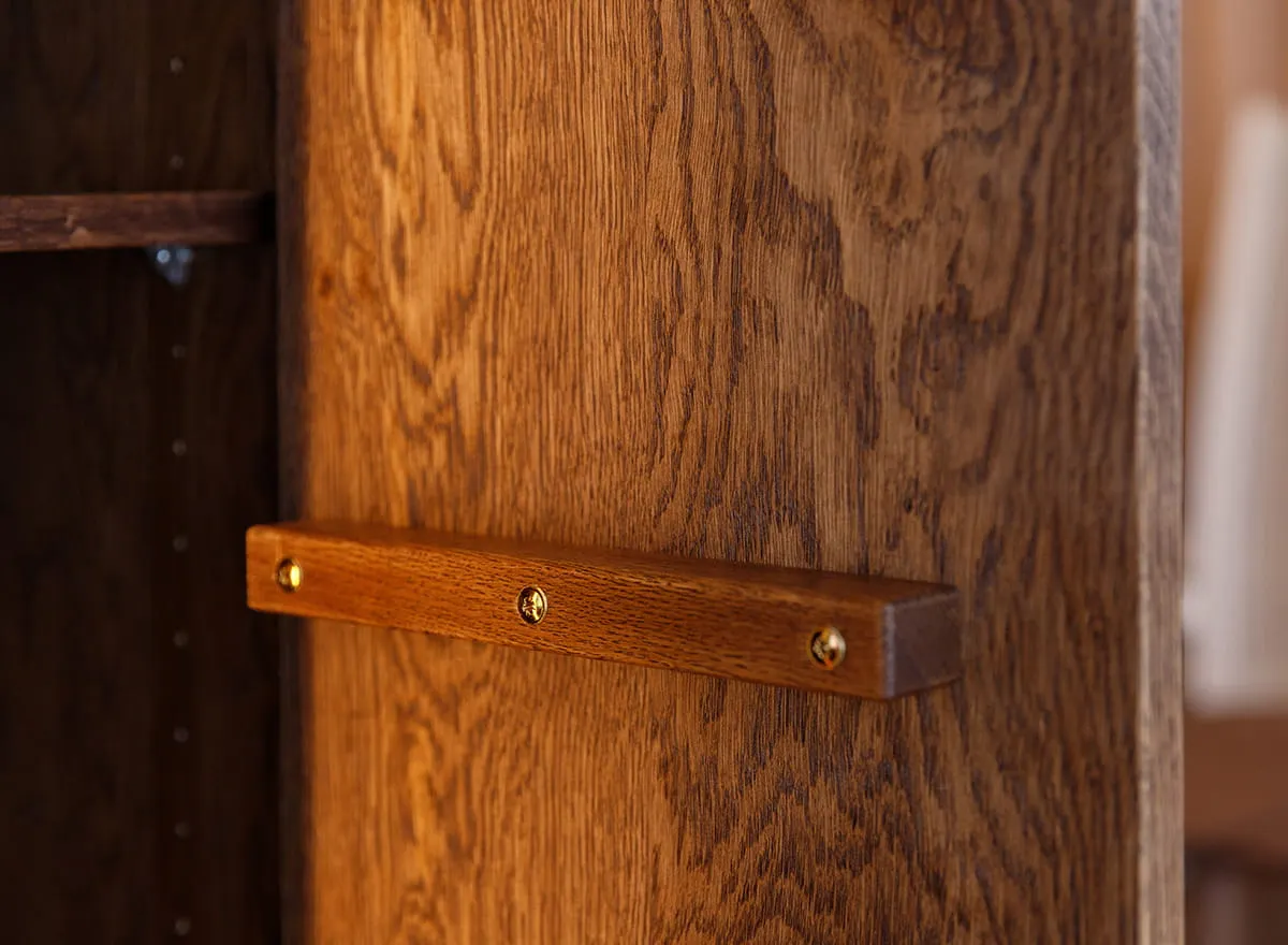 Witryna dębowa COLLODI oświetleniem - tabacco - ZICOL02T