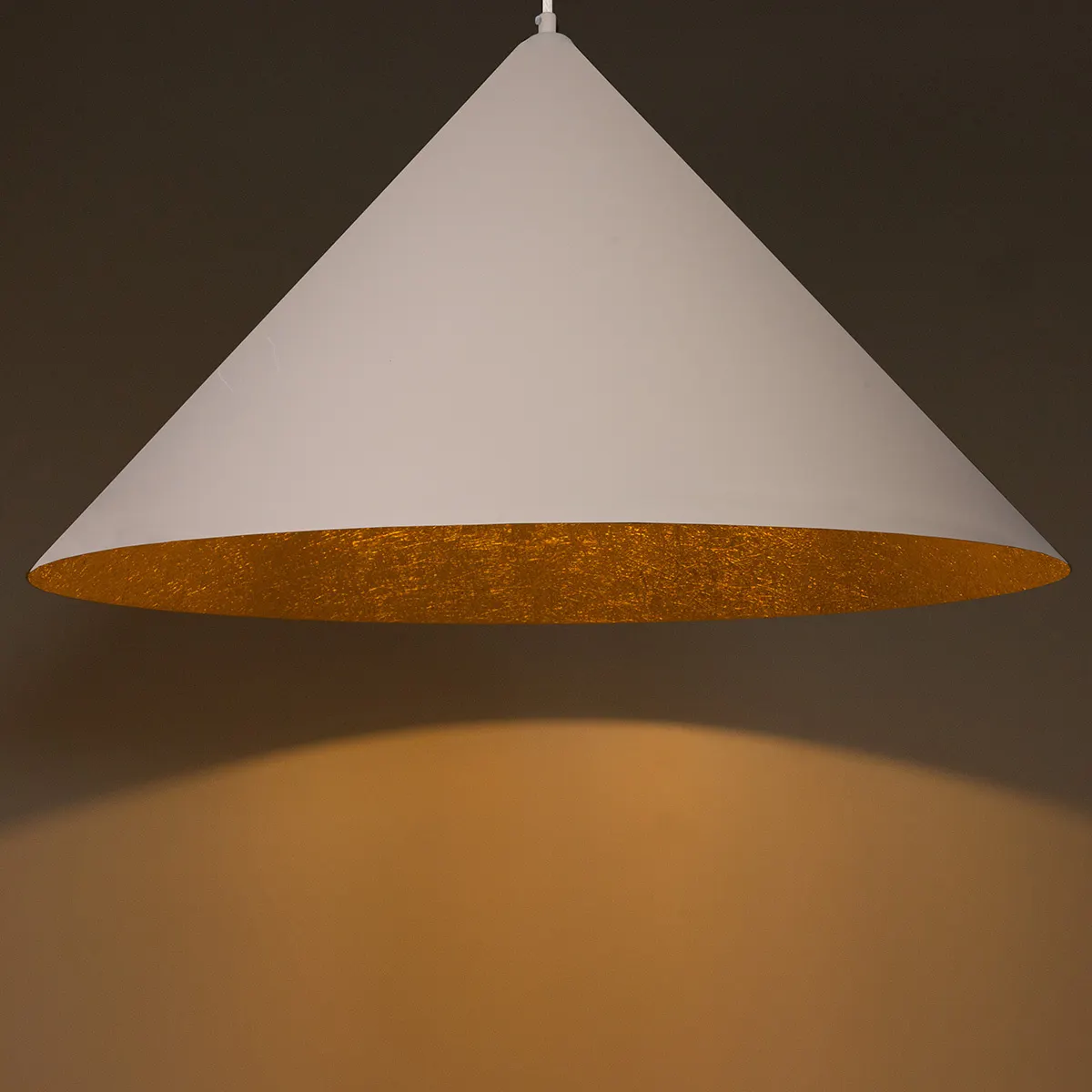 Lampa wisząca VESUVIO M beżowo-złota — zdjęcie 2