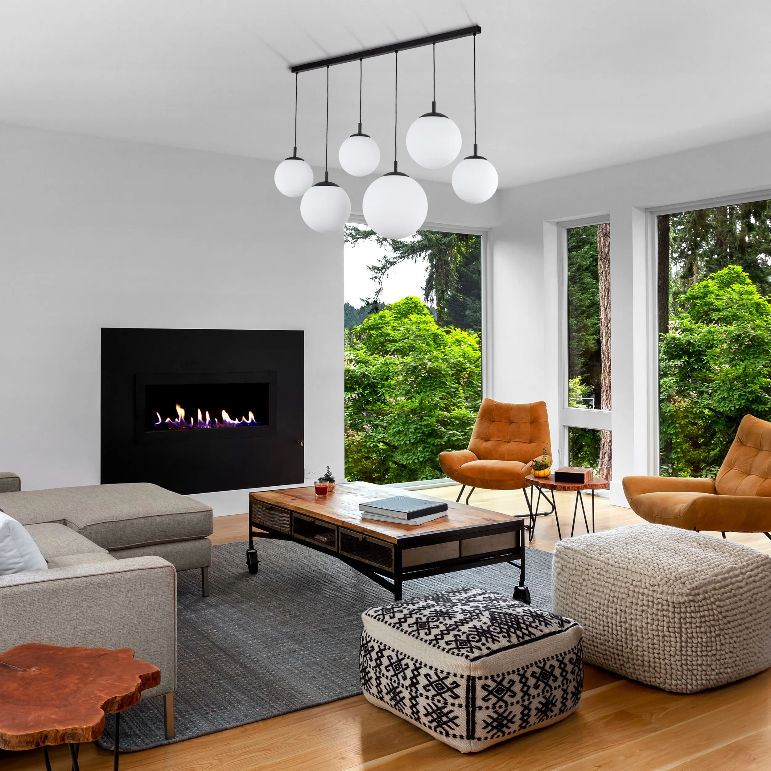 Lampa wisząca ESME czarna z białymi okrągłymi szklanymi kloszami na metalowej listwie 130x110x30cm - TK_4792