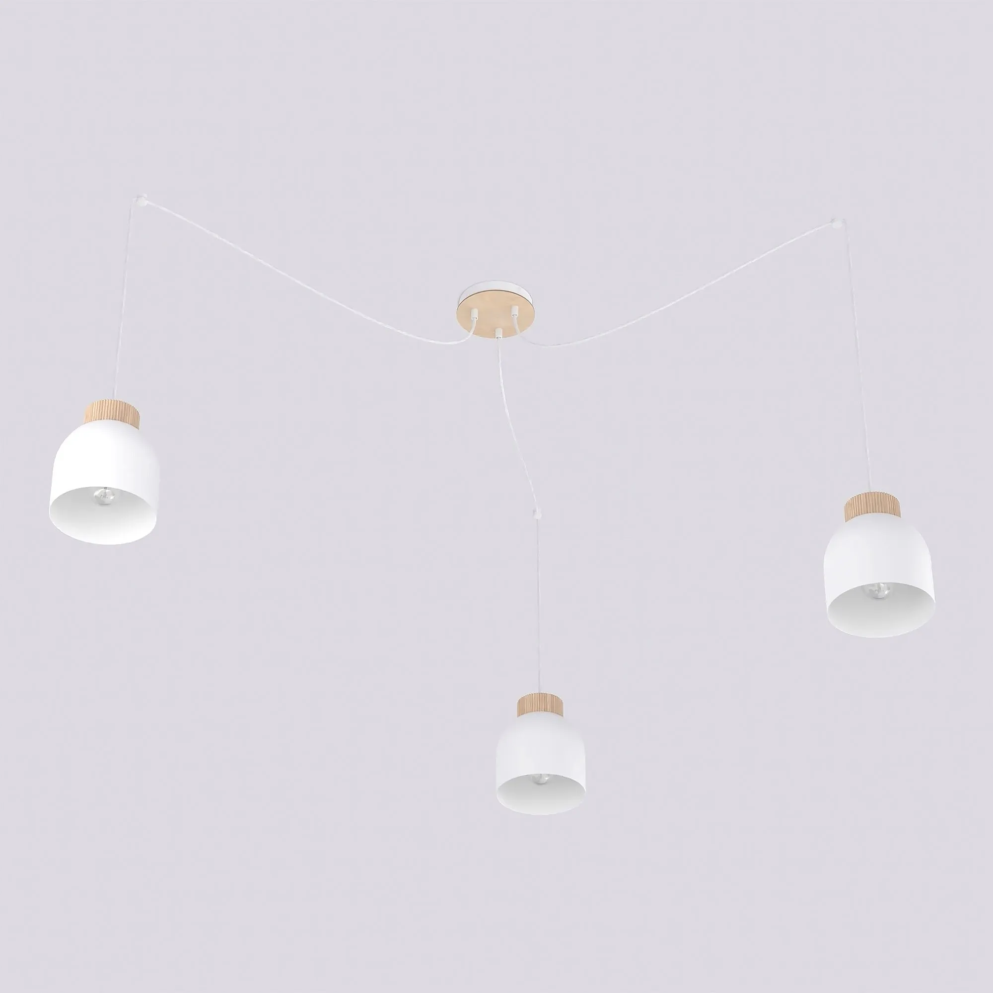 image lampa wisząca, kinkiet wiszący, kolor biały, drewniane elementy, cztery źródła światła