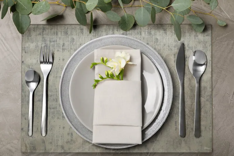 Podkładka na stół ALINA 30 X 40 CM SREBRNY