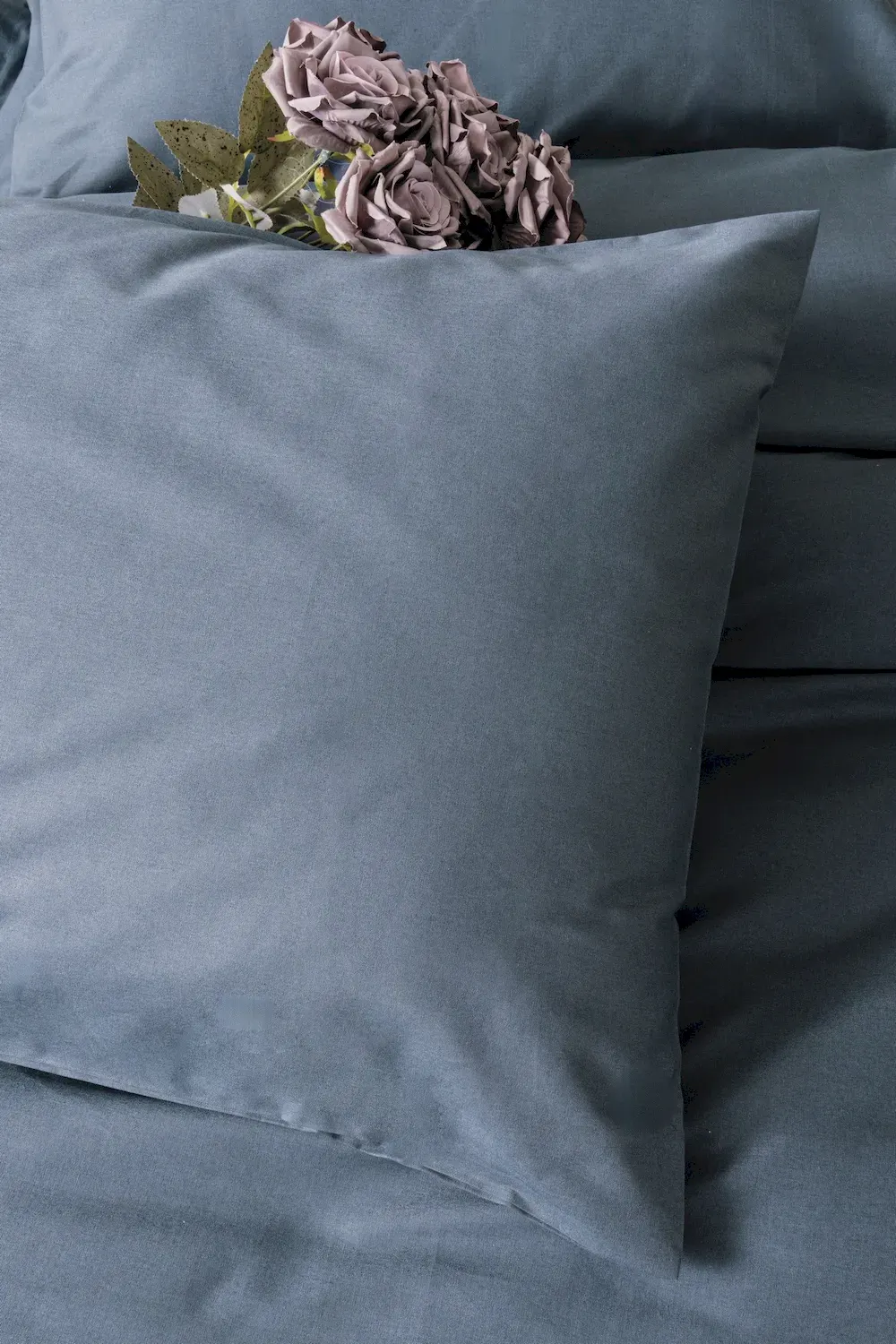 Komplet pościeli PLAIN 200x220 poszewka 2szt. 50x70 prześcieradło antracyt