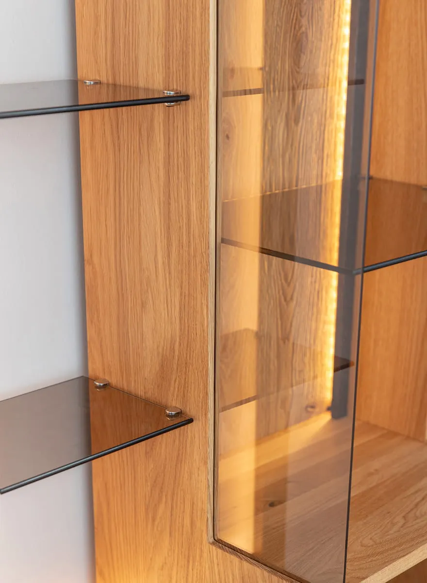 Witryna z regałem dębowa COLLODI z oświetleniem - dąb olejowany - ZICOL03