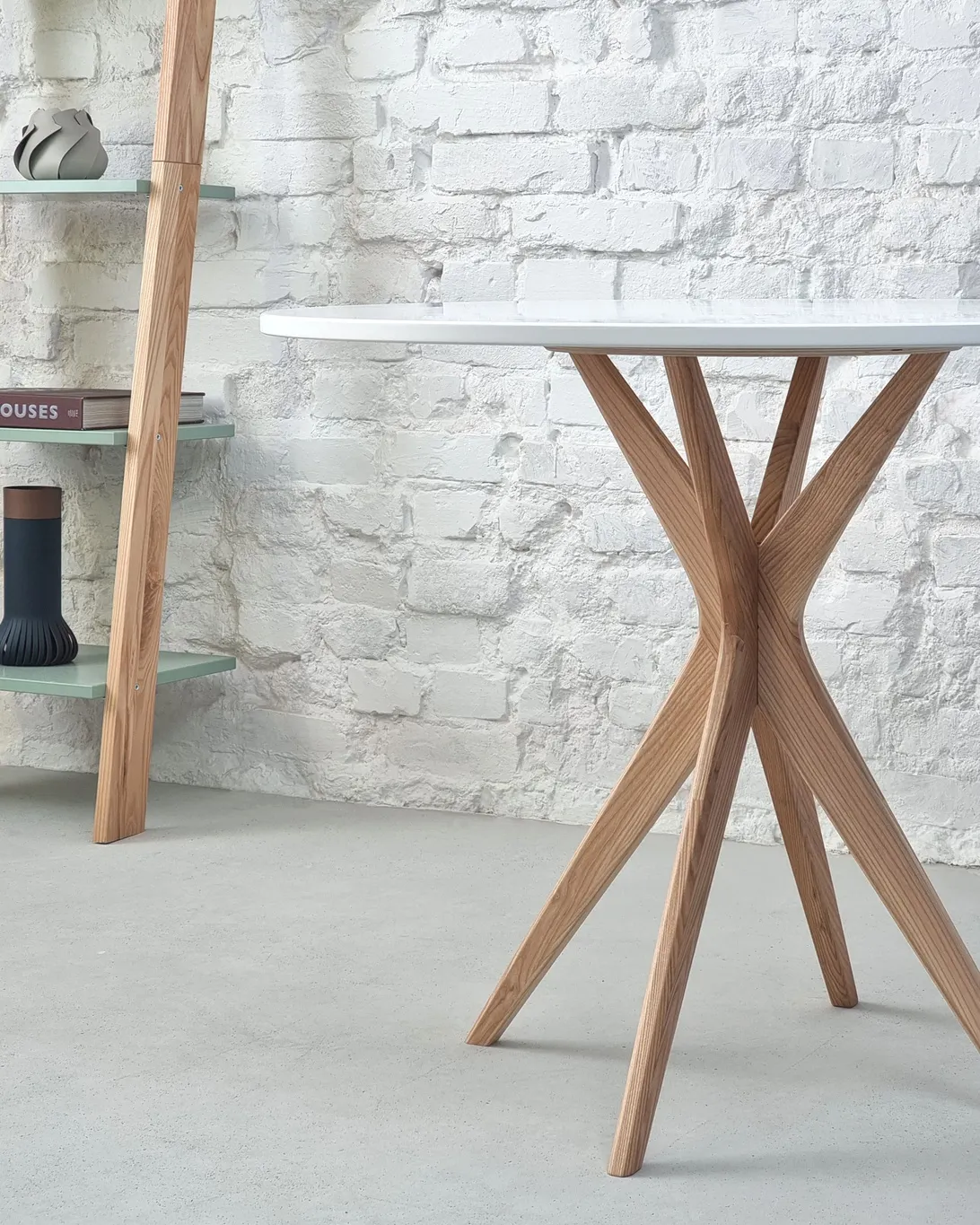 Stół okrągły JUBI 80cm naturalny granatowy - NRGBTJ80_15