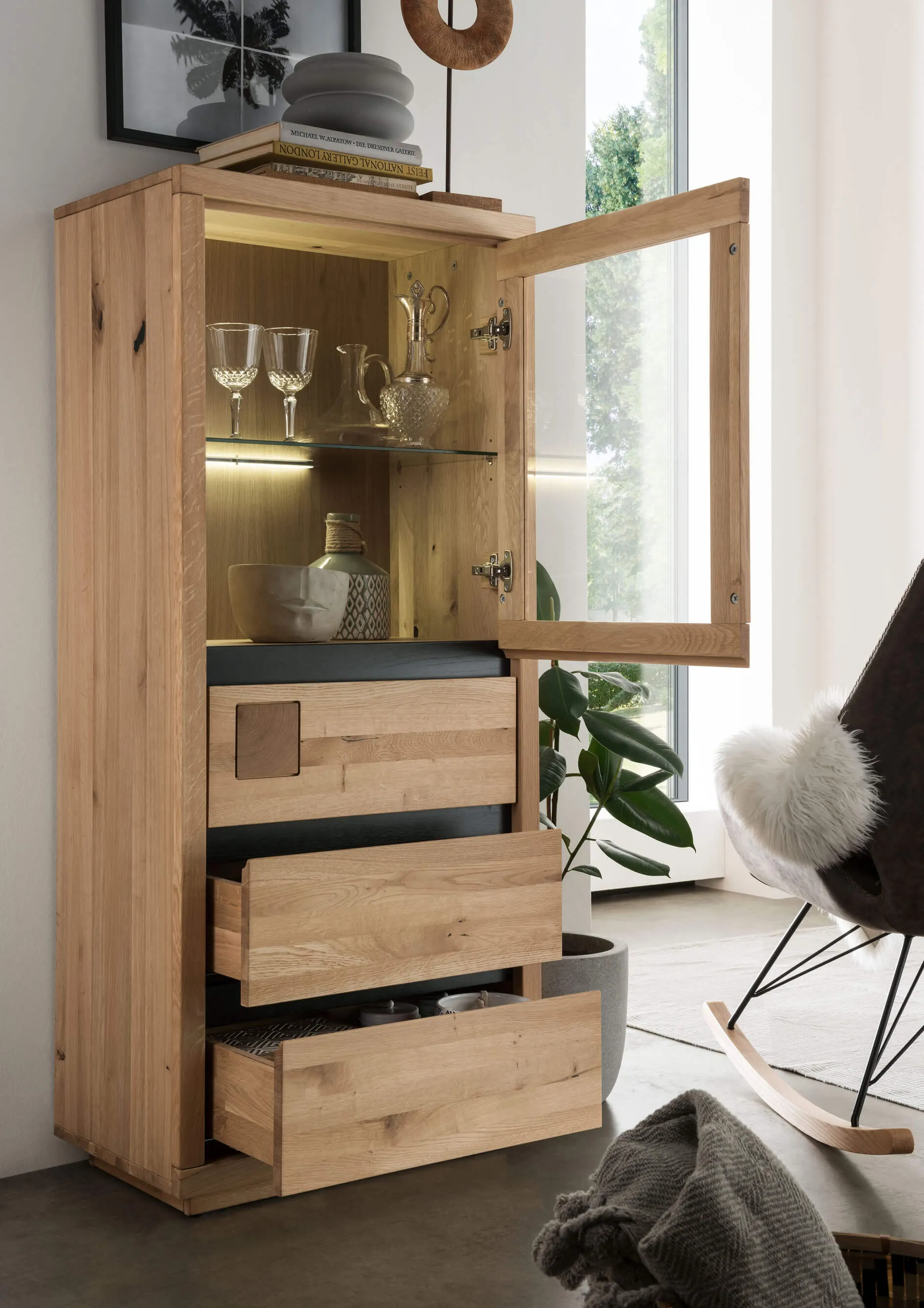 Kredens dębowy z przeszkleniem HALLOW 65x148 z 3 szufladami - GK_1031595601