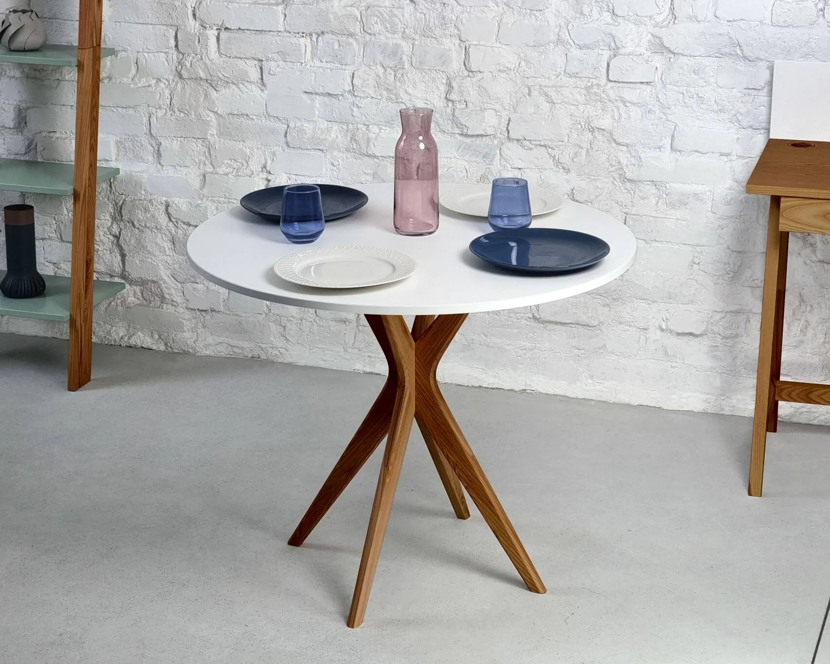 Stół okrągły jadalniany JUBI śr. 90cm dąb czarny - NRGBTJ_BLACK_OAK