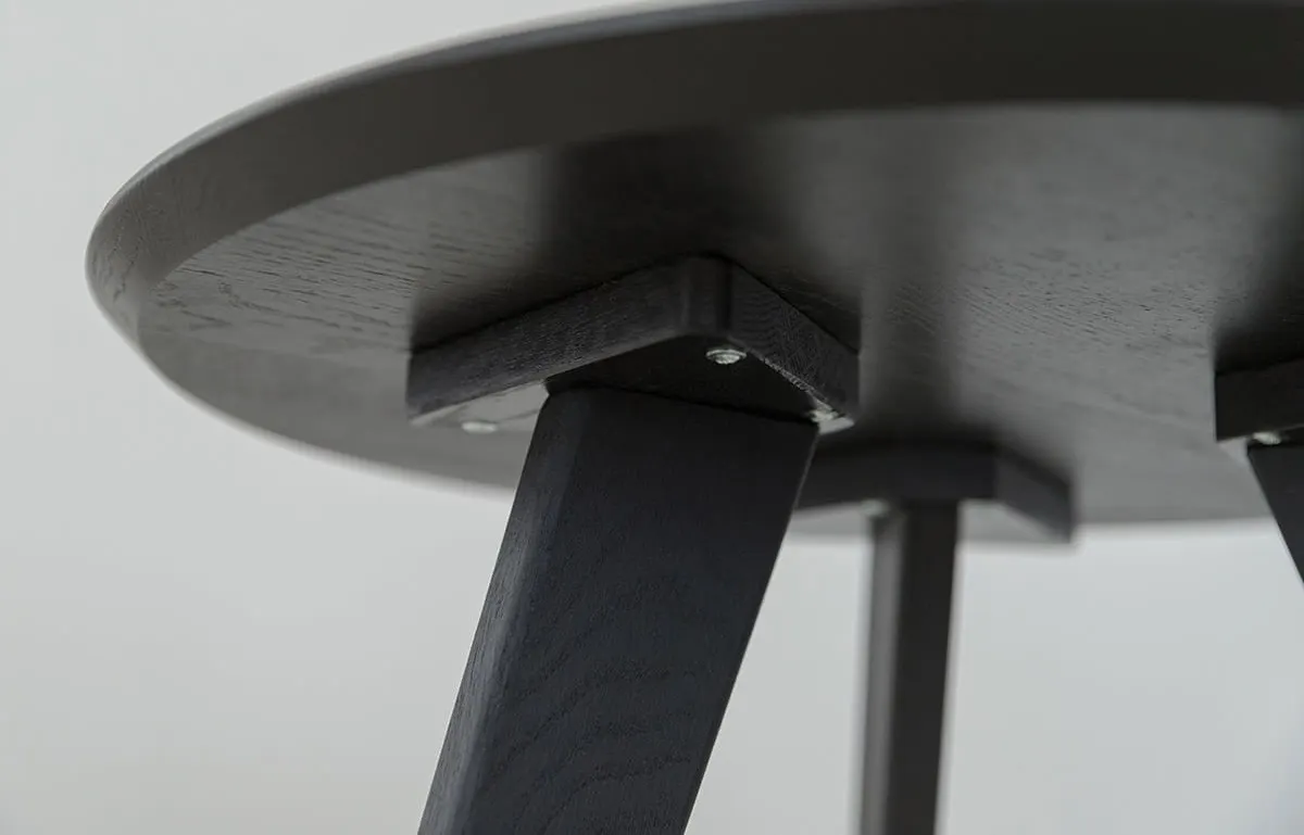 dining table, round table, black wood, table leg, sturdy hardware