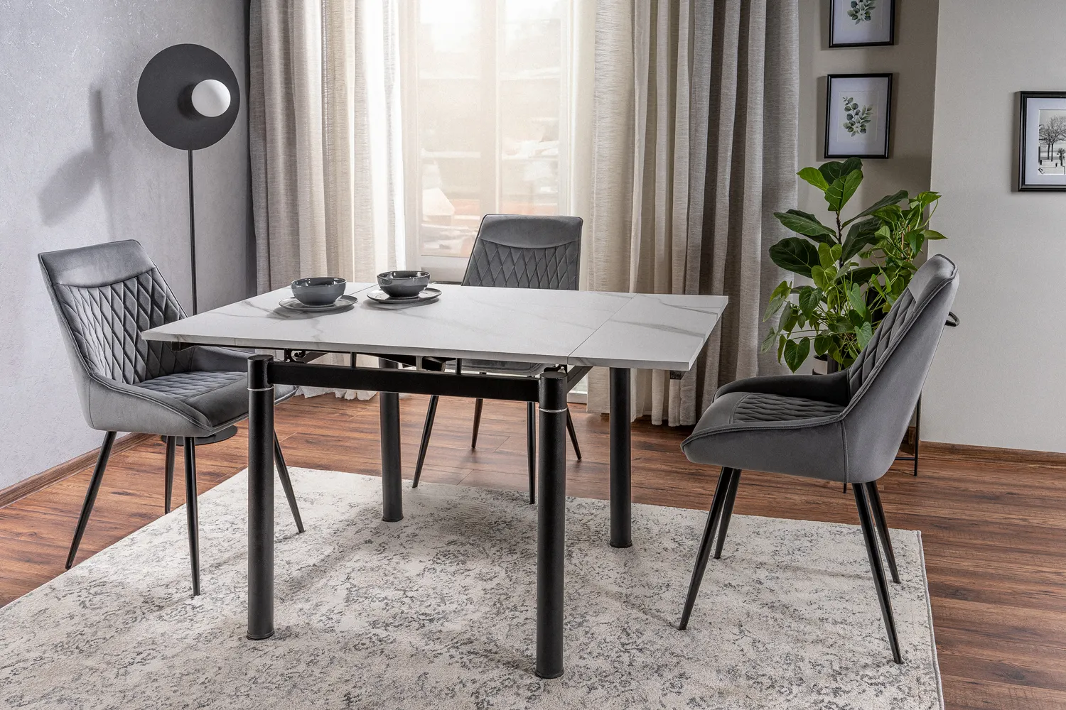 STÓŁ GD-082 BIAŁY EFEKT MARMURU/CZARNY MAT 80(131)x80 - GD082BC80