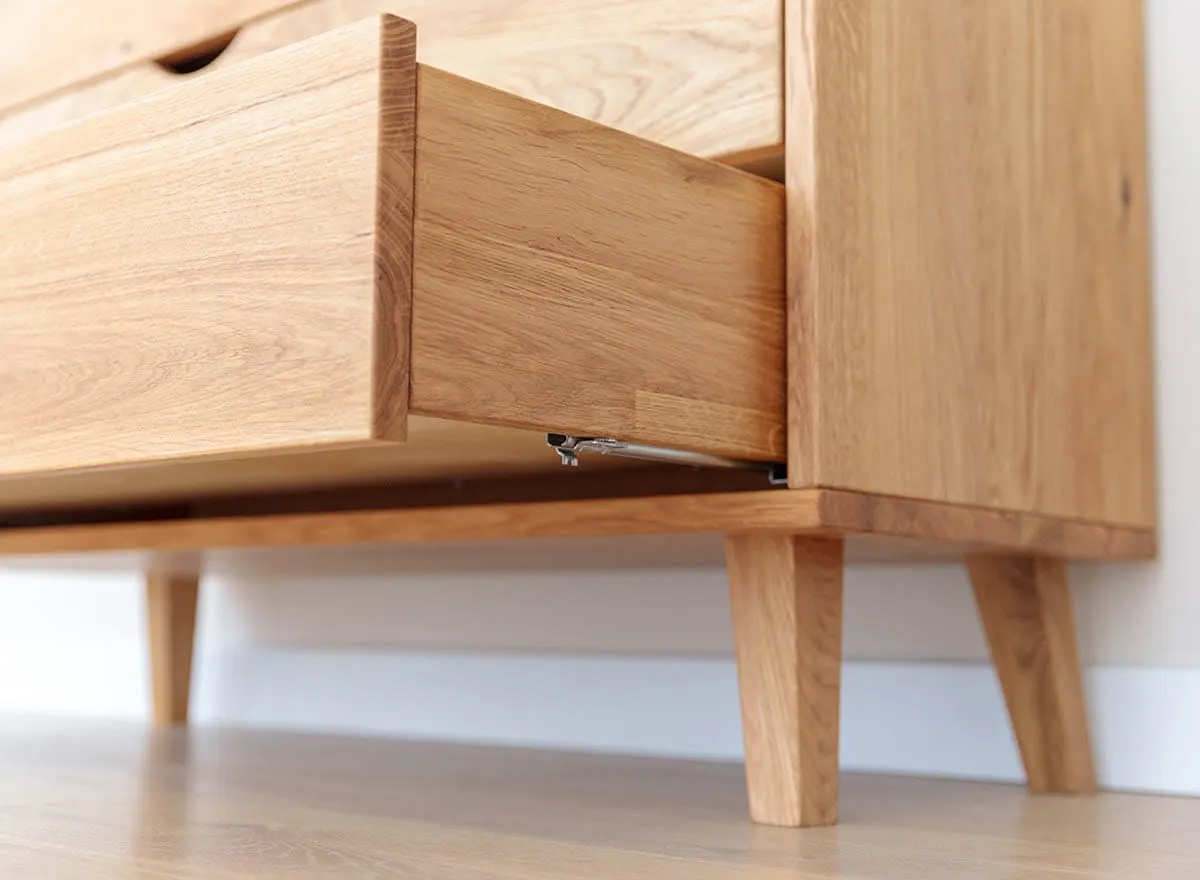 Komoda z 4 szufladami lity dąb olejowany Simona - PRHSIM01