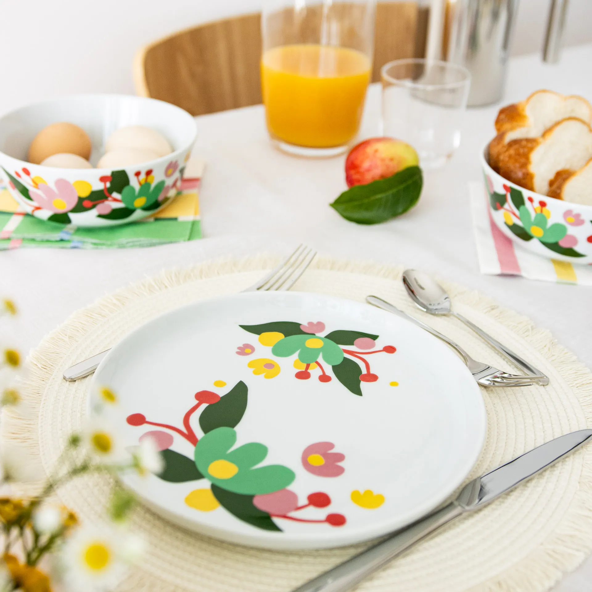image talerz, naczynie, wzór kwiatowy, porcelana, zestaw stołowy