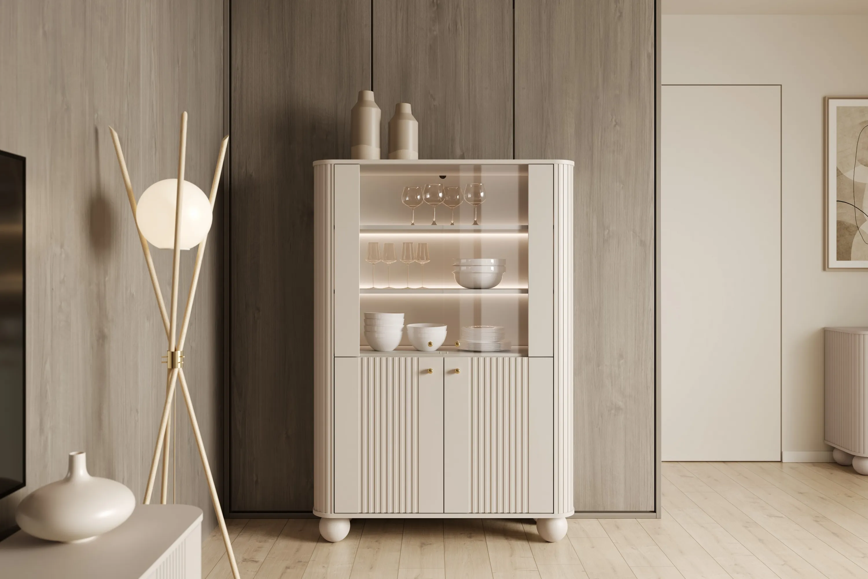 Witryna 4-drzwiowa z oświetleniem VESPER 103 ryflowany front cashmere złote uchwyty nogi kule - B_167221