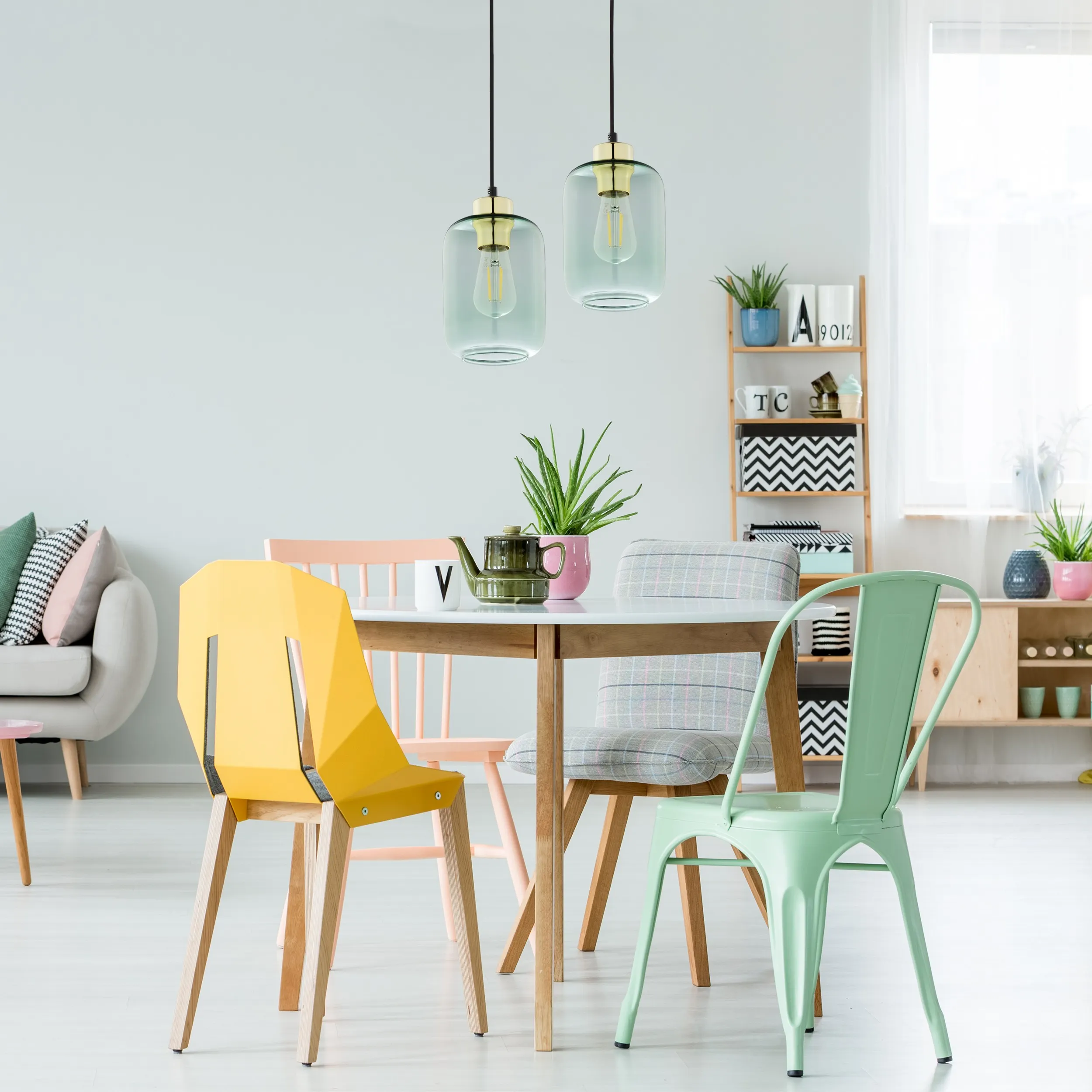 Lampa wisząca MARCO czarna ze złotym elementem zielony szklany klosz 170x14cm - TK_6696