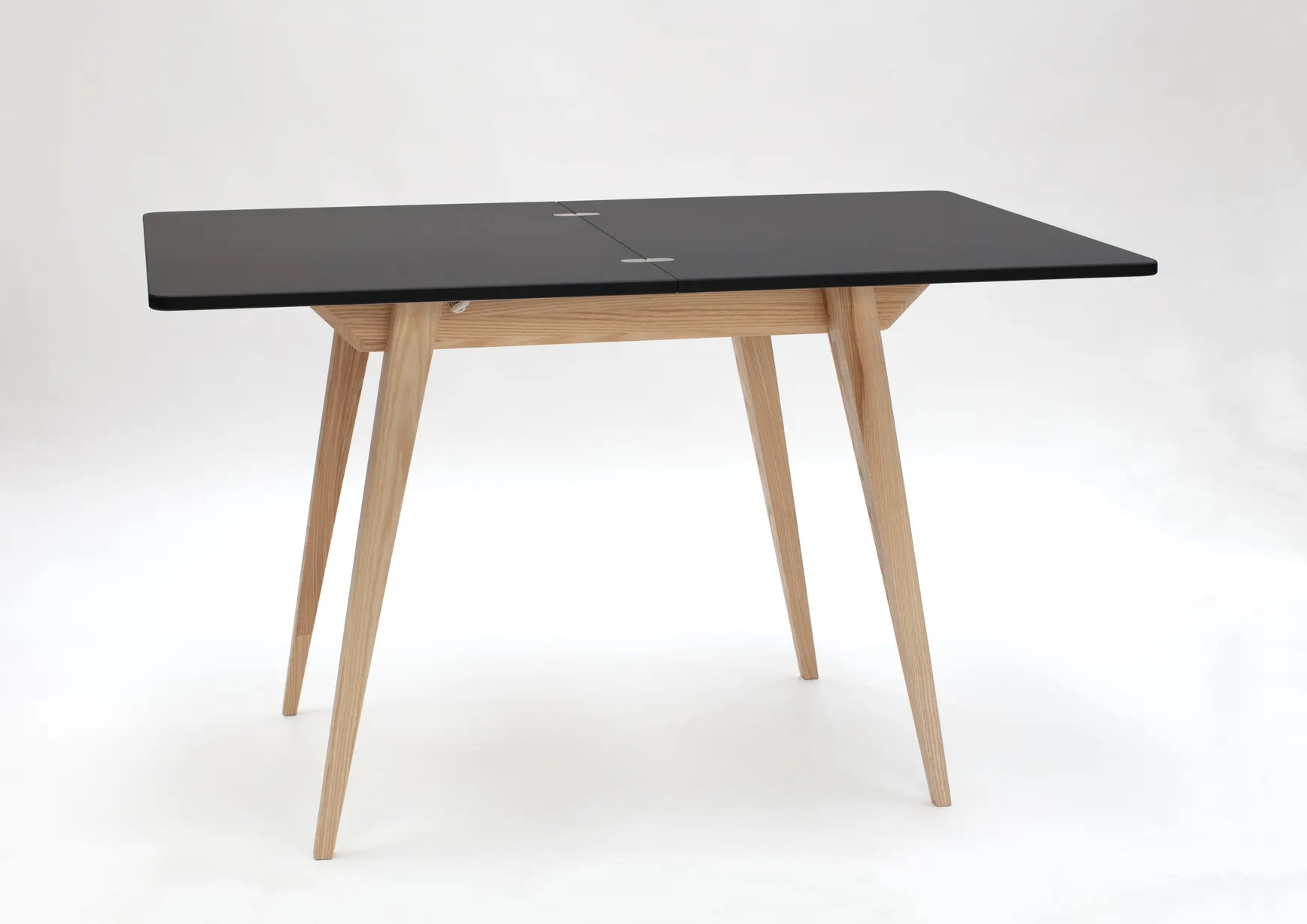 Stół rozkładany ENVELOPE 65x90-130cm czarny matowy blat nogi jesion naturalny - NRAGABATE_EBLACK