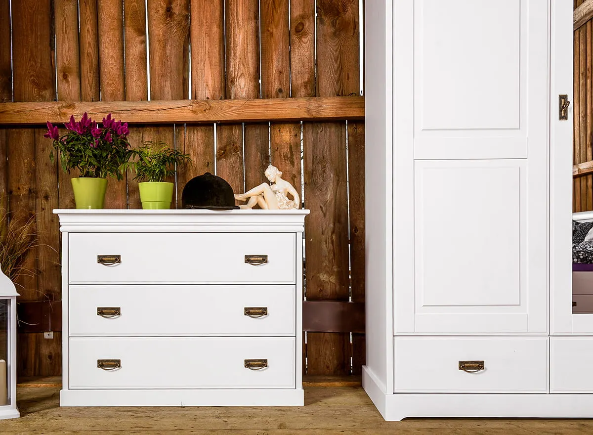 Komoda z 3 szufladami sosnowa Toskania Biała - PL2049B