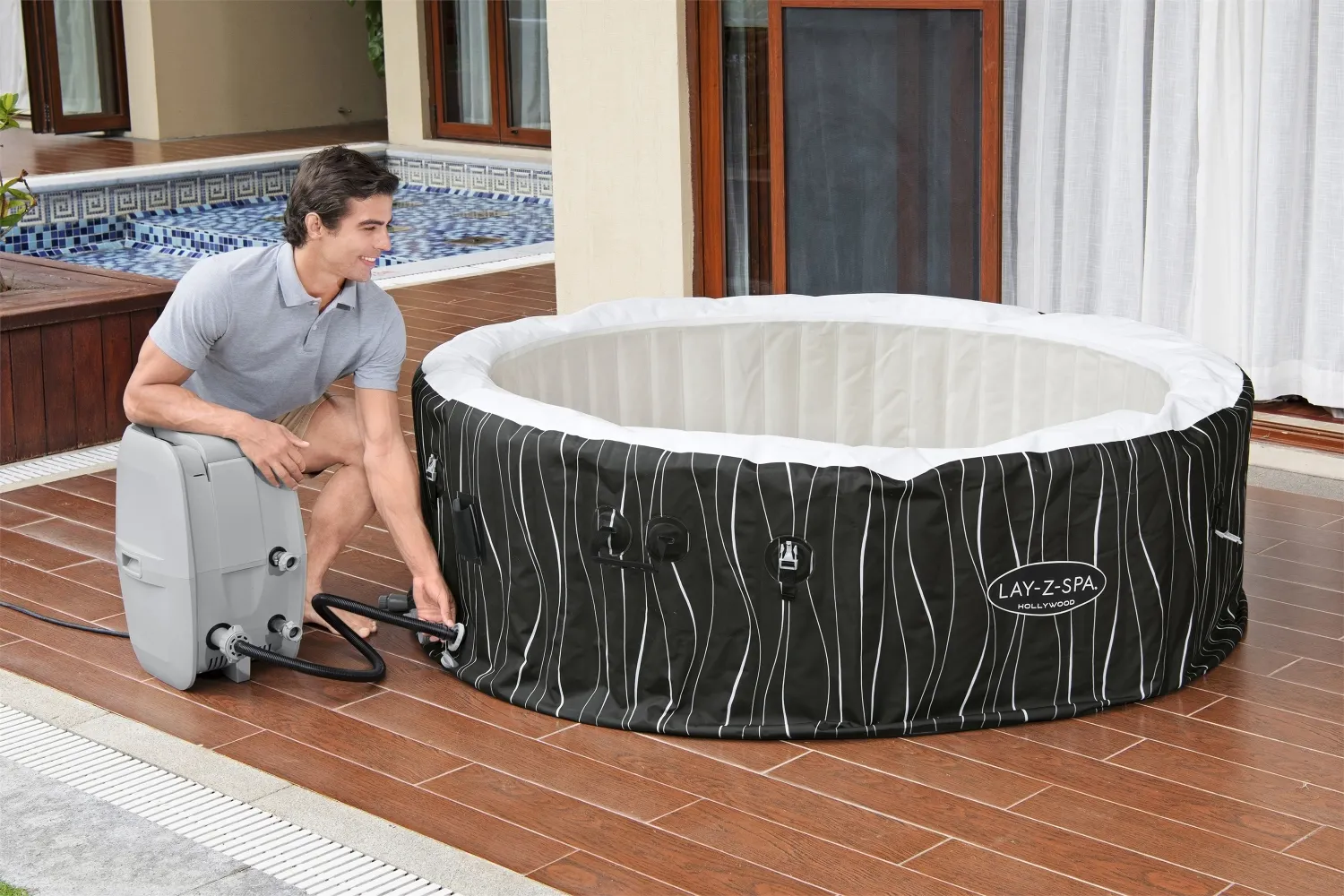 JACUZZI LAY-Z-SPA HOLLYWOOD AIR JET z pokrywą 196x66 - BES60059