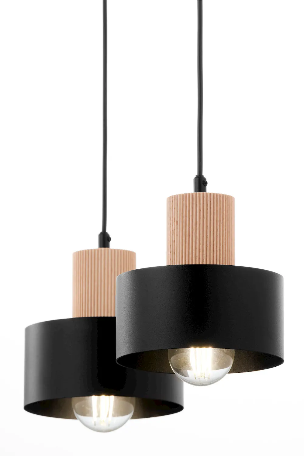 image lampa wisząca, pendant lamp, czarna beza, drewniane elementy, róża żarówki