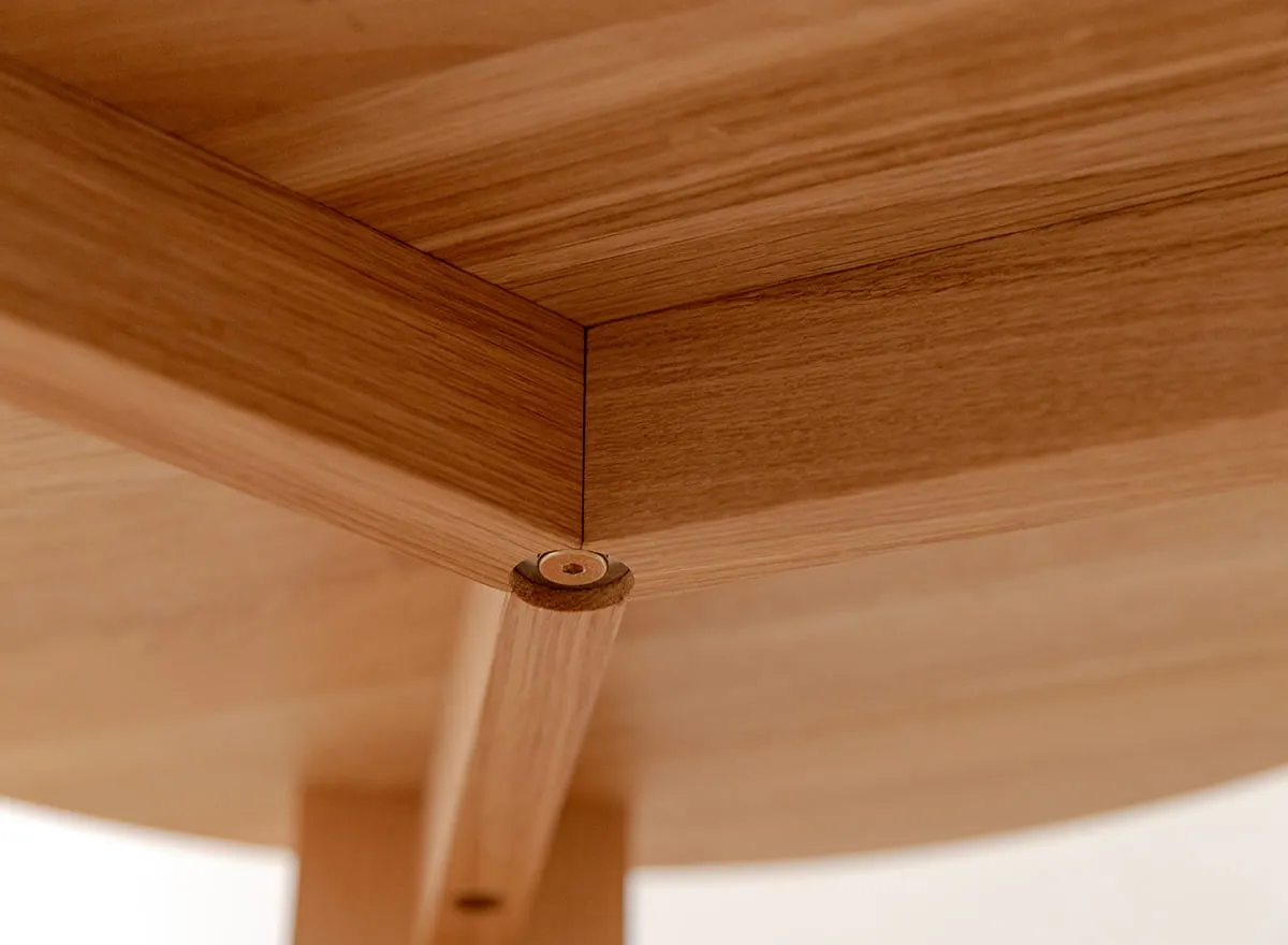 Stolik kawowy okrągły MONTI 61 cm dębowy olejowany - PRHMON61D